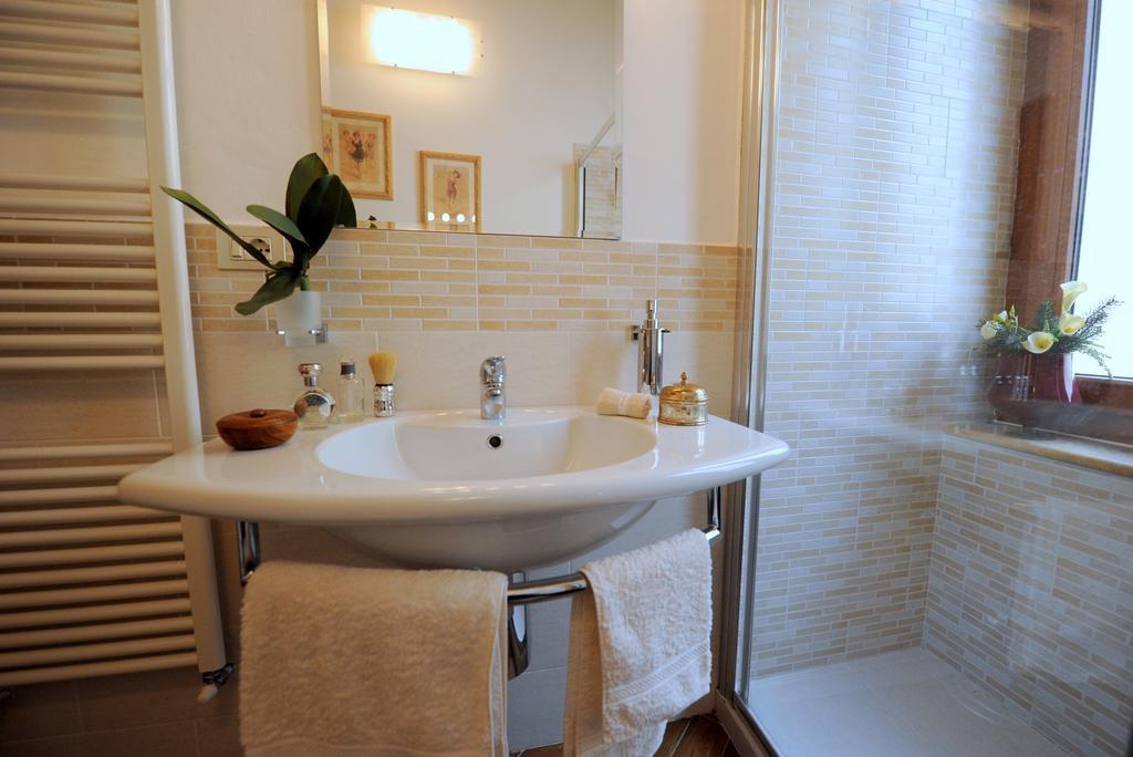 Acacia Apartments Salvia-Rosmarino フィレンツェ エクステリア 写真